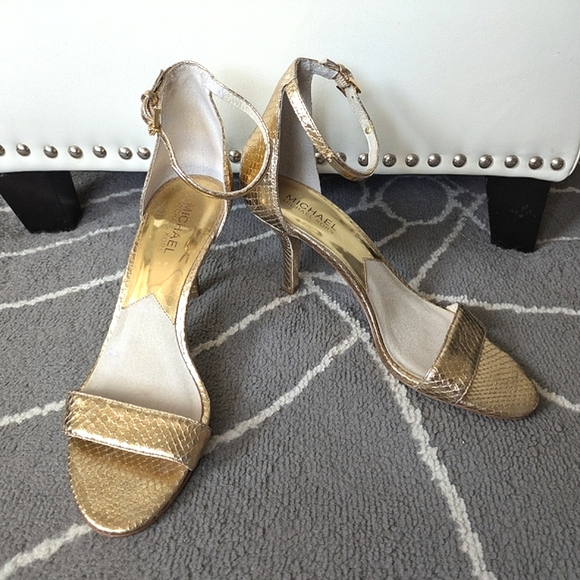 Michael Kors,Gold Snake Embossed Leather Heels with MK ankle emblem - Picture 2 of 16